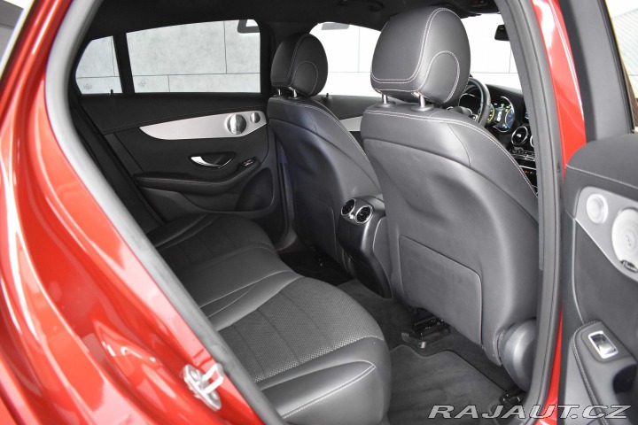 Mercedes-Benz GLC 200 4MATIC*REZERVACE* 2020