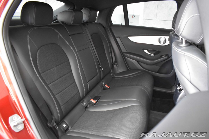 Mercedes-Benz GLC 200 4MATIC*REZERVACE* 2020