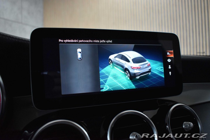 Mercedes-Benz GLC 200 4MATIC*REZERVACE* 2020