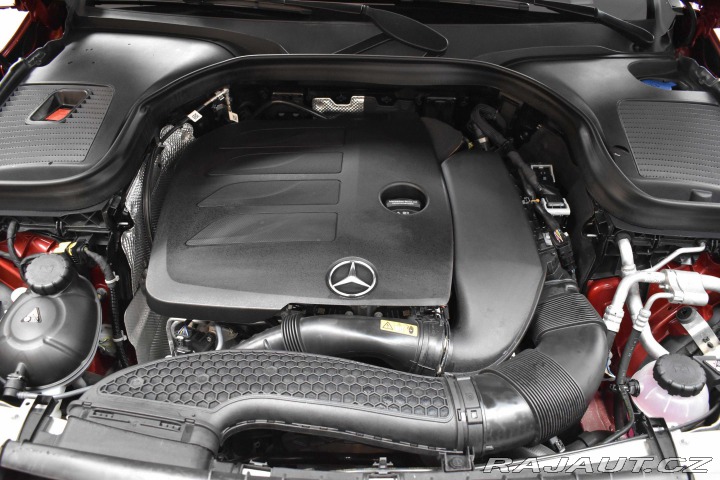 Mercedes-Benz GLC 200 4MATIC*TAŽNÉ*ČR 1.MAJ 2020
