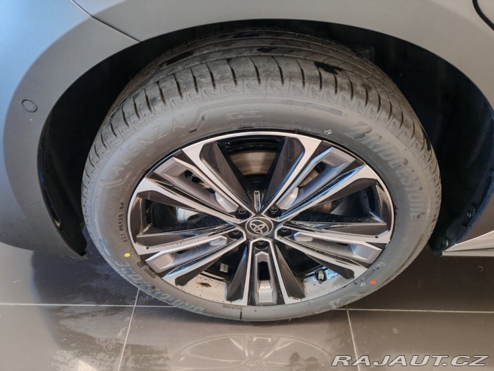 Toyota bZ4X Electric Motor 4x4 Execut 2024