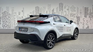 Toyota C-HR 2.0 Hybrid 4x2 Style 2024