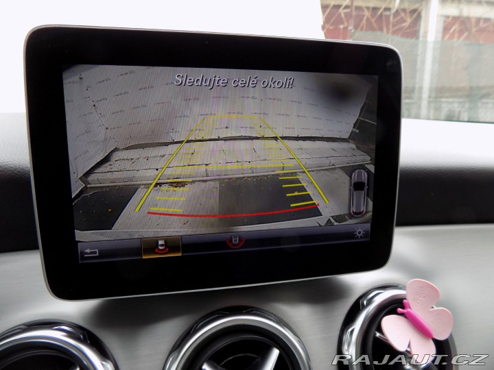 Mercedes-Benz GLA 200/NAVI/Performance-LED/ 2019