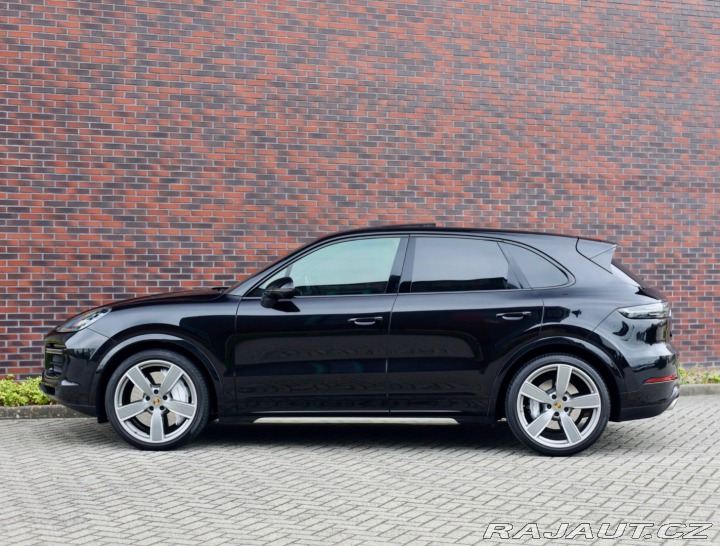 Porsche Cayenne Turbo 4x4 A/T 2018