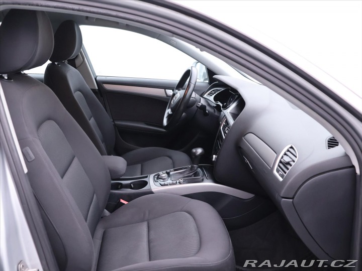 Audi A4 2,0 TDI 105kW Aut. CZ Kli 2012