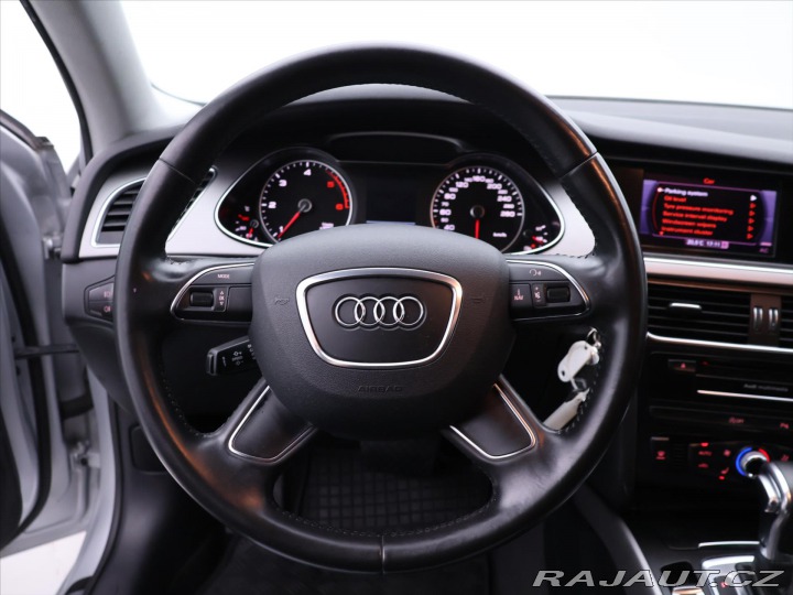 Audi A4 2,0 TDI 105kW Aut. CZ Kli 2012
