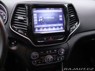 Jeep Cherokee 3,2 200kW AWD Kamera 1.Ma 2019