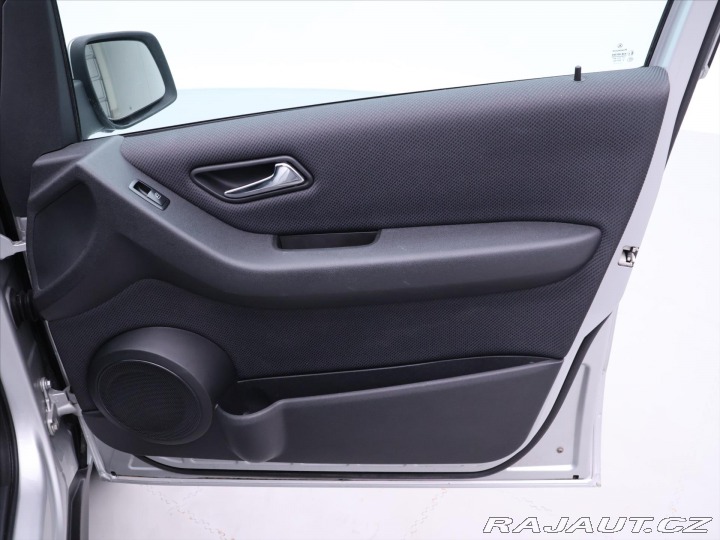 Mercedes-Benz A 1,5 160 70kW Automat Klim 2011