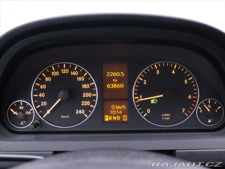 Mercedes-Benz A 1,5 160 70kW Automat Klim 2011