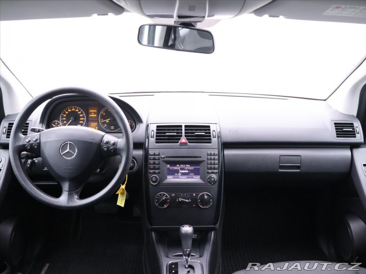 Mercedes-Benz A 1,5 160 70kW Automat Klim 2011