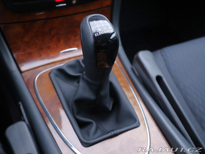 Mercedes-Benz E 2,2 220 CDI 110kW Eleganc 2003