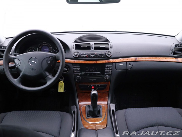 Mercedes-Benz E 2,2 220 CDI 110kW Eleganc 2003