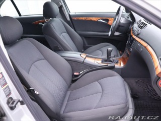 Mercedes-Benz E 2,2 220 CDI 110kW Eleganc 2003