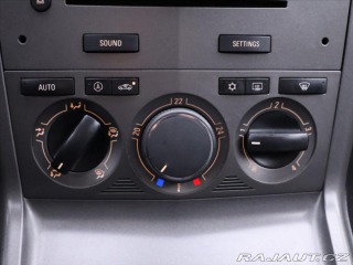 Opel Antara 2,0 CDTi 4x4 110kW Enjoy 2010