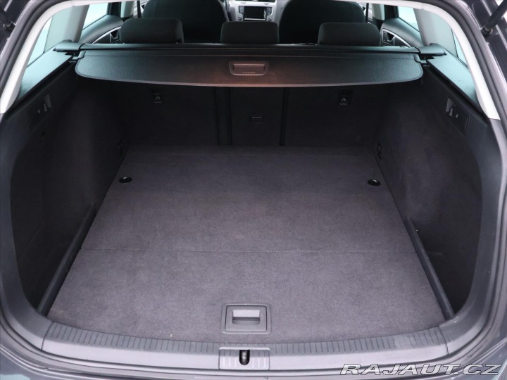Volkswagen Golf 1,4 TSI 90kW Comfotline D 2014