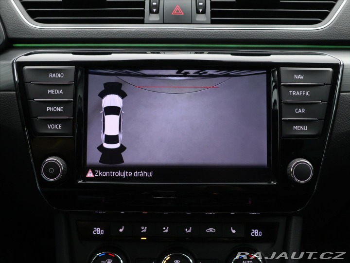 Škoda Superb 2,0 TDI 140kW DSG 4x4 CZ 2016