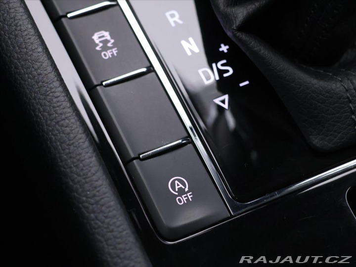 Škoda Superb 2,0 TDI 140kW DSG 4x4 CZ 2016