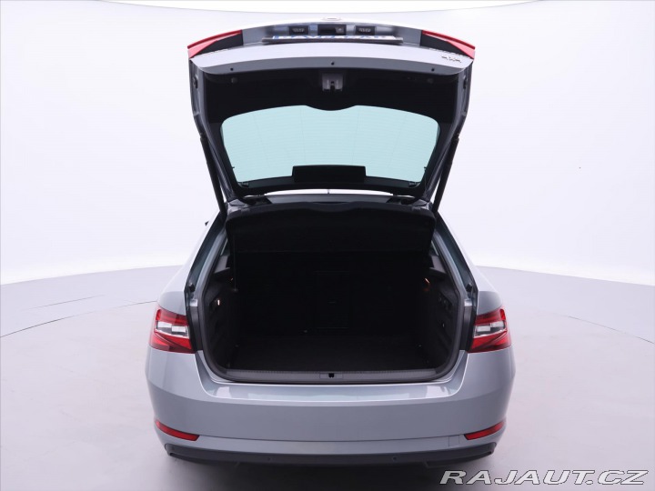 Škoda Superb 2,0 TDI 140kW DSG 4x4 CZ 2016