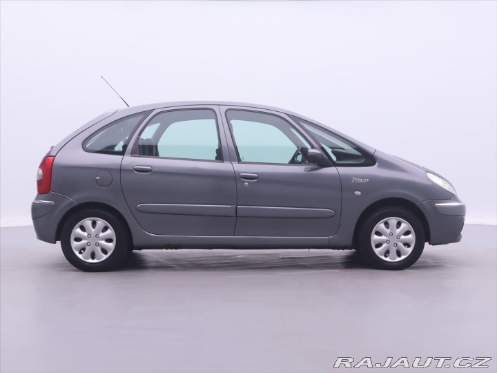 Citroën Xsara Picasso 2,0 HDI Klima Tažné STK 2 2004