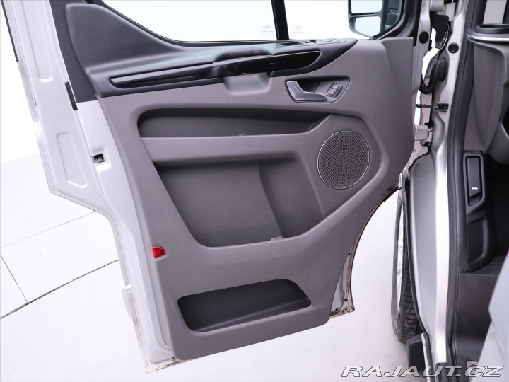 Ford Tourneo Custom 2,0 TDCi 125kW 8-Míst CZ 2019
