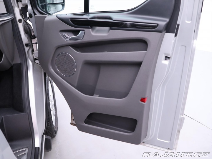 Ford Tourneo Custom 2,0 TDCi 125kW 8-Míst CZ 2019