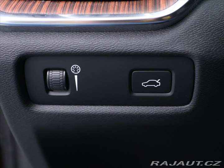 Volvo V60 2,0 D4 Aut. AWD Cross Cou 2019