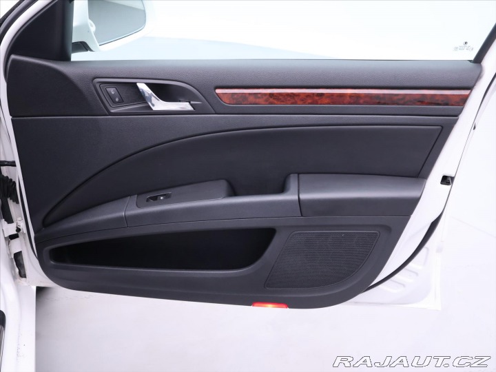 Škoda Superb 2,0 TDI 125kW DSG Eleganc 2011