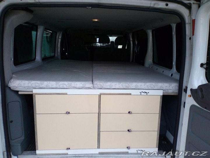 Ford Transit 2,2 280S 9míst 2015