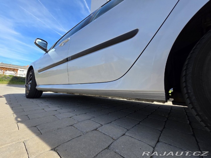 Renault Laguna 2,0 III. generace 2.0 d 2007