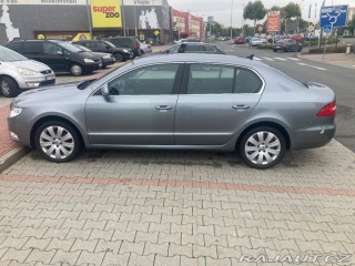 Škoda Superb 2,2   2 2010