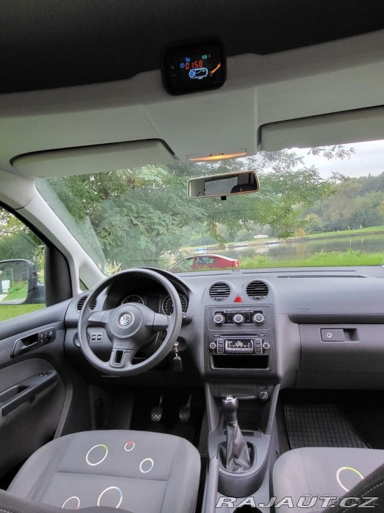 Volkswagen Caddy 1,6 2012