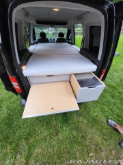 Volkswagen Caddy 1,6 2012