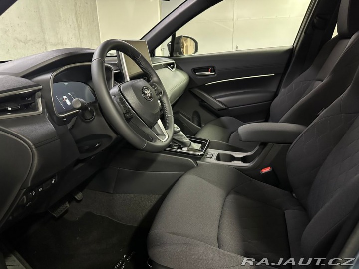 Toyota Corolla Cross STYLE 1.8 Hybrid (140 k) 1800