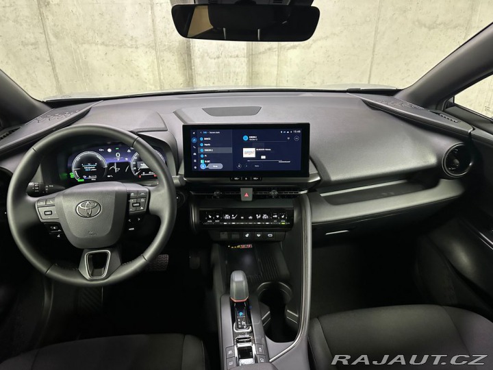 Toyota C-HR Style 2.0 Hybrid 135kW E- 2024