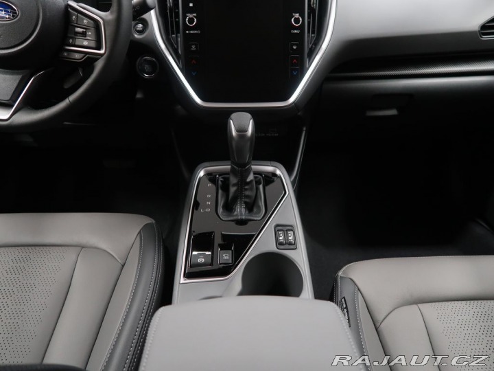 Subaru Crosstrek 4x4 EXECUTIVE. 11 809 Kč/ 2025