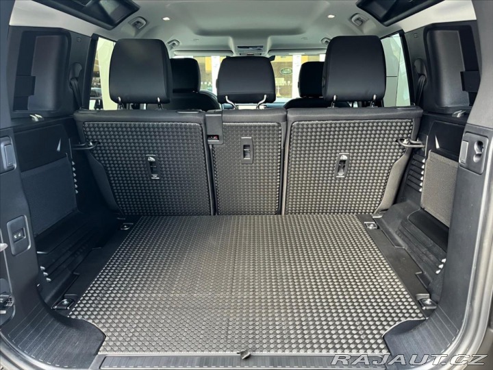 Land Rover Defender 3,0 110 S D200 AWD 2025