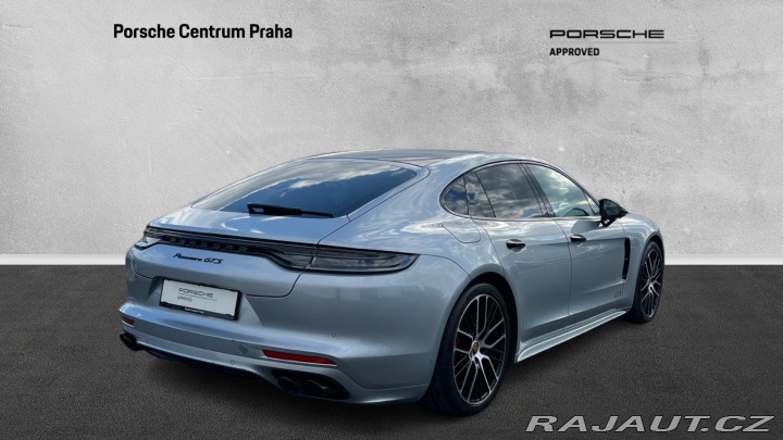 Porsche Panamera GTS 2021