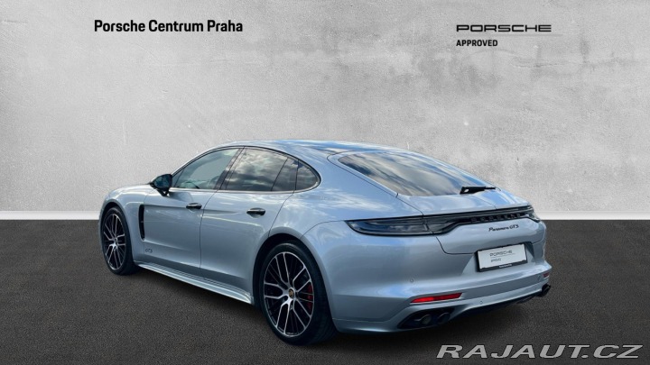 Porsche Panamera GTS 2021