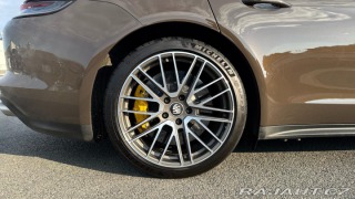 Porsche Panamera Turbo S 2022