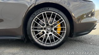 Porsche Panamera Turbo S 2022