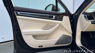 Porsche Panamera Turbo S 2022