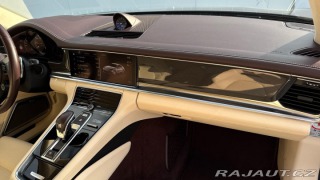 Porsche Panamera Turbo S 2022