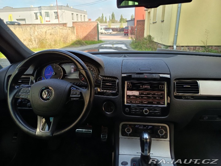 Volkswagen Touareg 3,0TDI 4Motion ČR DPH 2012
