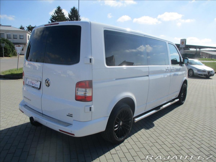Volkswagen Transporter 2,0 TDi Bluemotion 5míst 2013