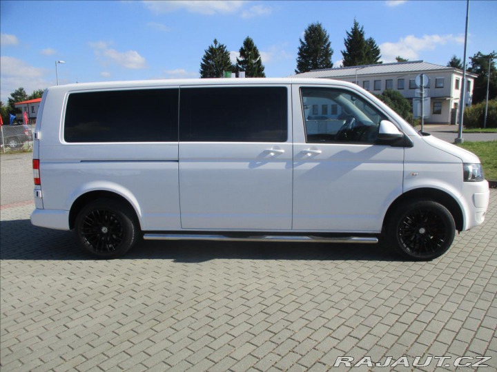 Volkswagen Transporter 2,0 TDi Bluemotion 5míst 2013