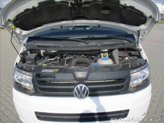 Volkswagen Transporter 2,0 TDi Bluemotion 5míst 2013