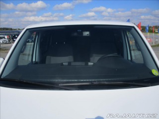 Volkswagen Transporter 2,0 TDi Bluemotion 5míst 2013