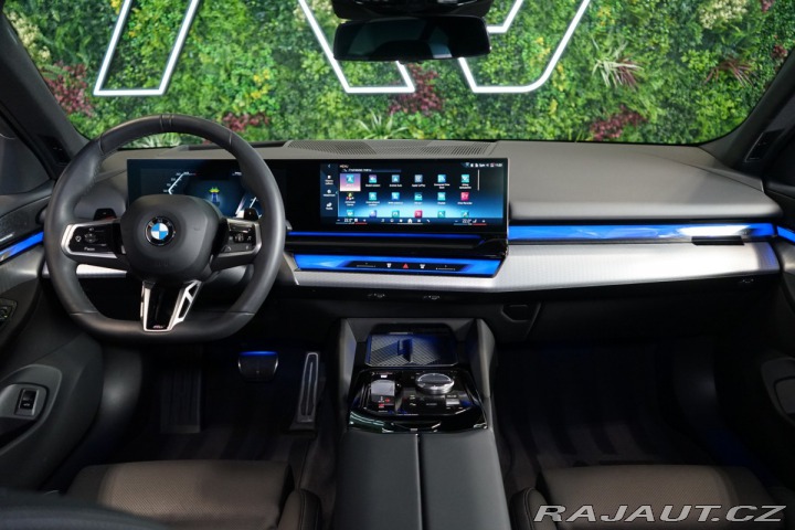 BMW 5 40d*xDRIVE*360*ZÁRUKA*NEZ 2025