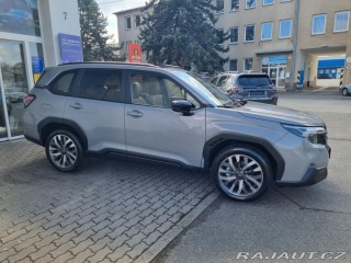 Subaru Forester 2,0i CVT TOURING + zimní 2025
