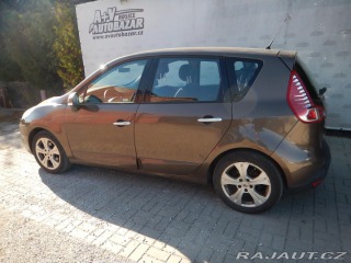 Renault Scénic 1.6 i81 KW 2012